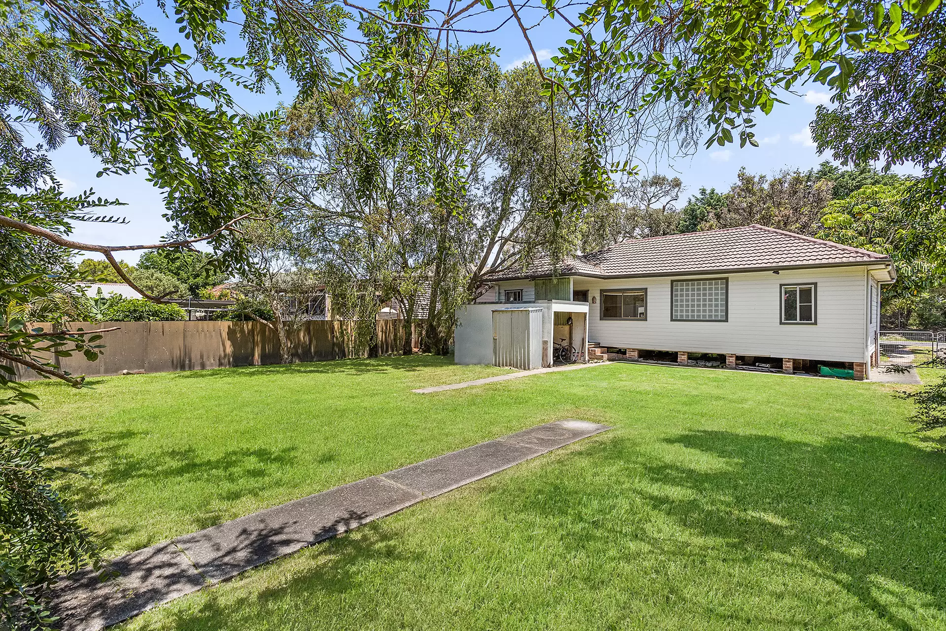 69 Thompson Street, Woonona Sold by Laurence Morgan Real Estate - image 3