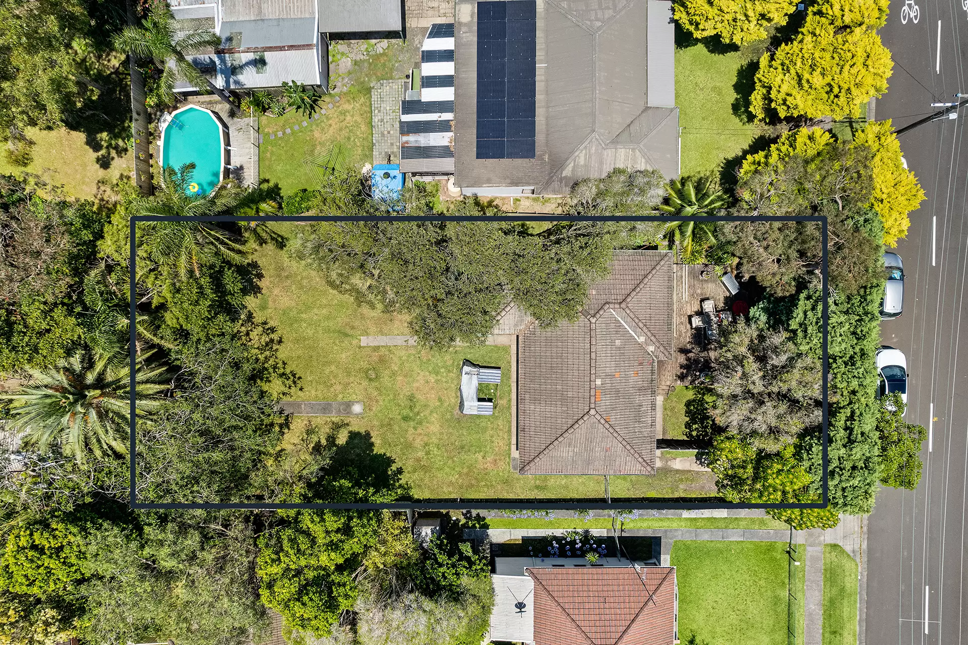69 Thompson Street, Woonona Sold by Laurence Morgan Real Estate - image 2