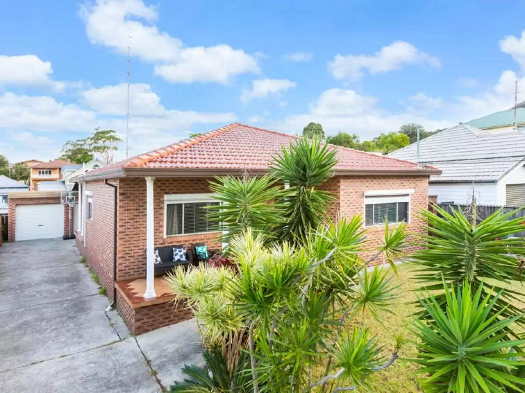 25 Annie Street, Corrimal Sold by Laurence Morgan Real Estate - image 1