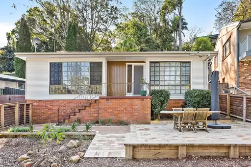 20 Balook Street, Mount Keira Sold by Laurence Morgan Real Estate