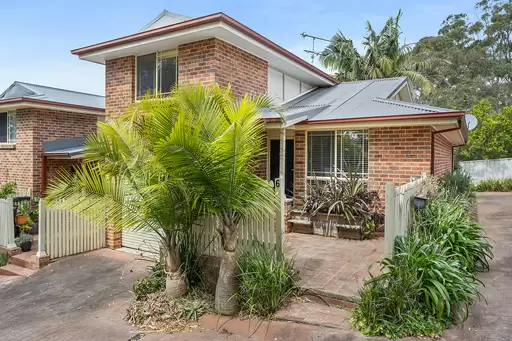 6/2 Gwyther Avenue, Bulli Sold by Laurence Morgan Real Estate