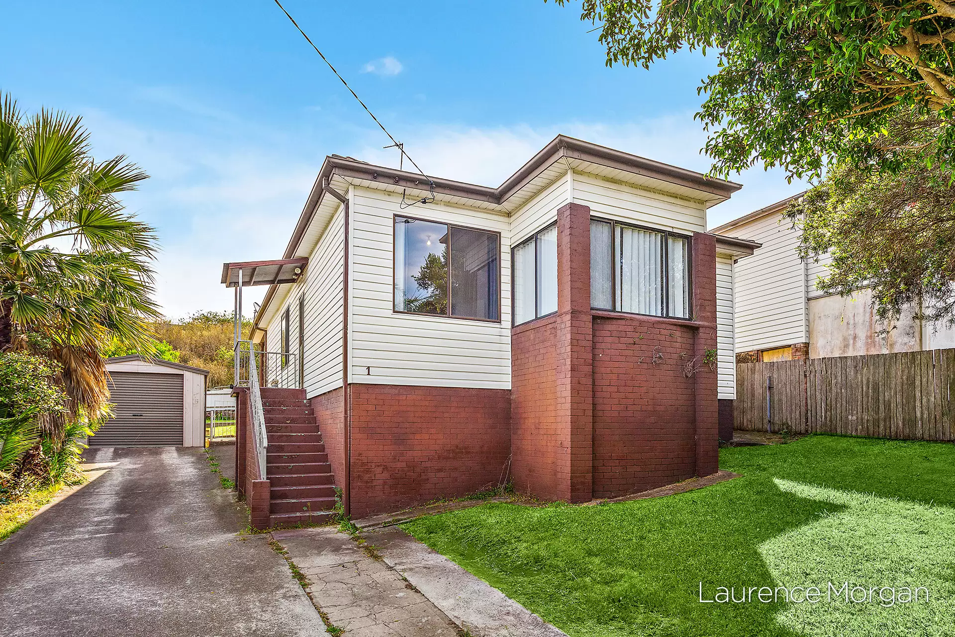 1 Hixson Street, Port Kembla Sold by Laurence Morgan Real Estate - image 1