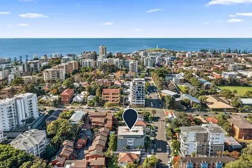 2/60 Gipps Street, Wollongong For Sale by Laurence Morgan Real Estate