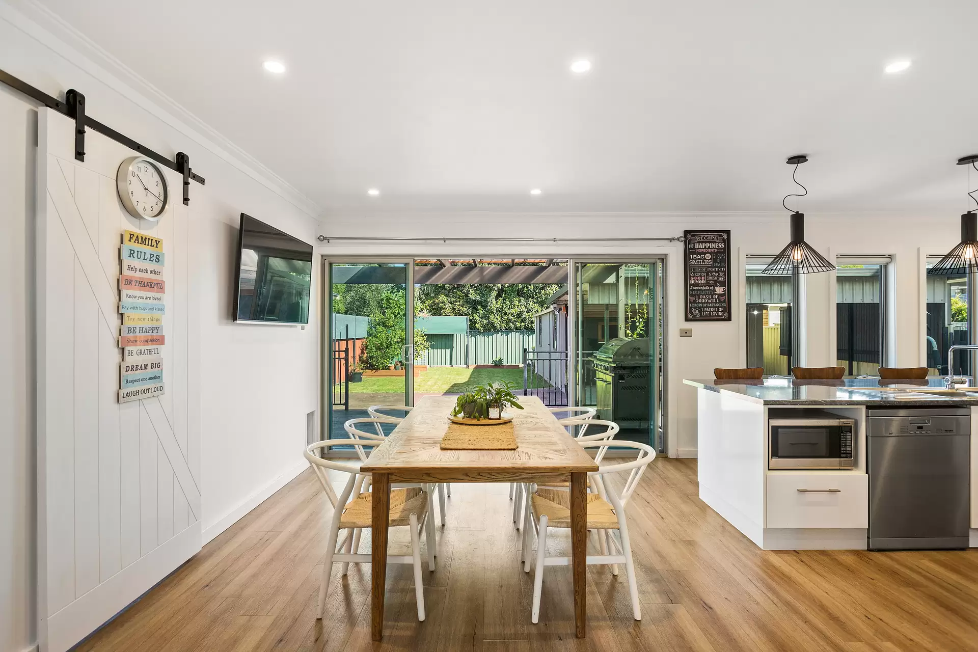 86 Carters Lane, Fairy Meadow Sold by Laurence Morgan Real Estate - image 4
