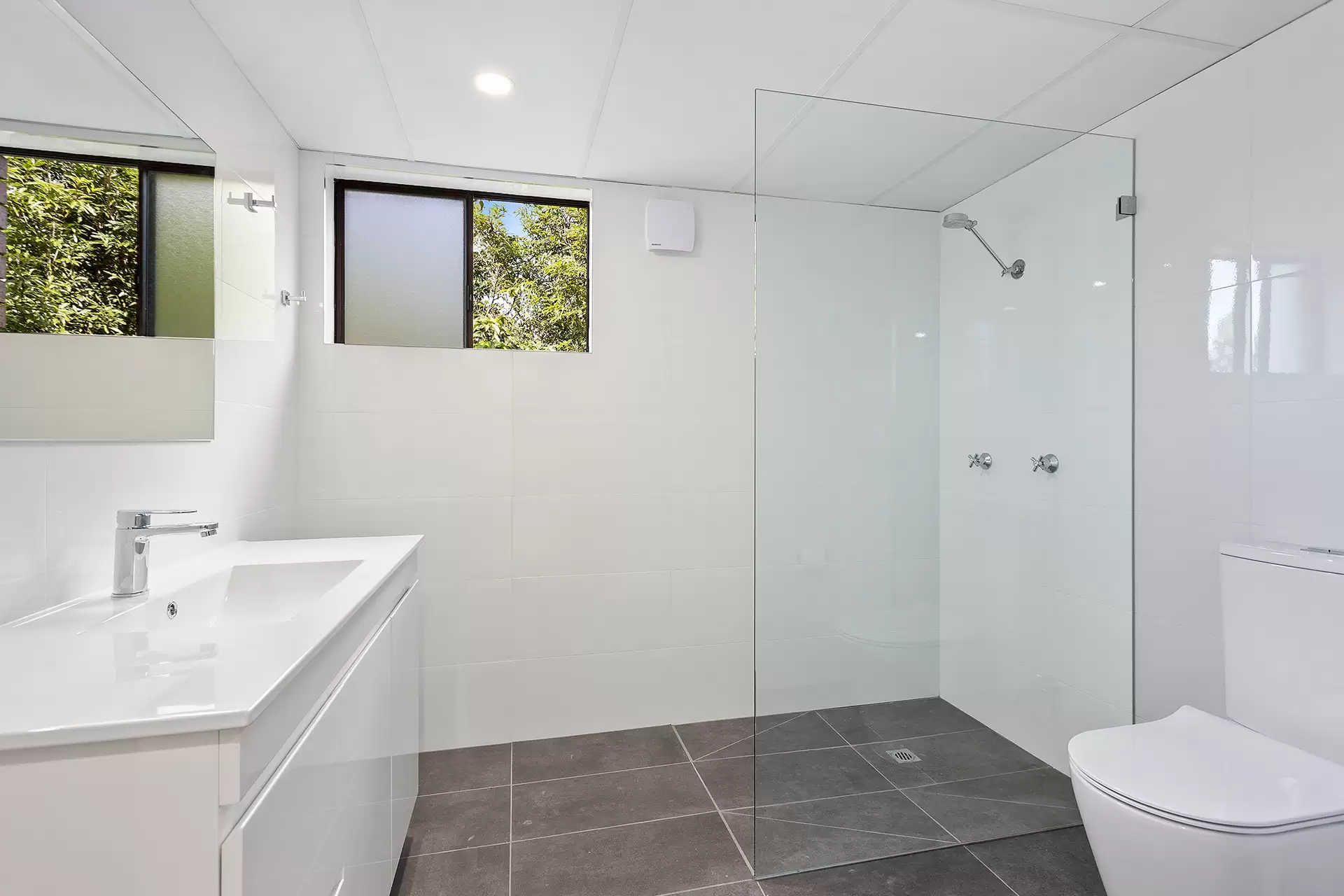 12/18 High Street, Woonona Sold by Laurence Morgan Real Estate - image 6
