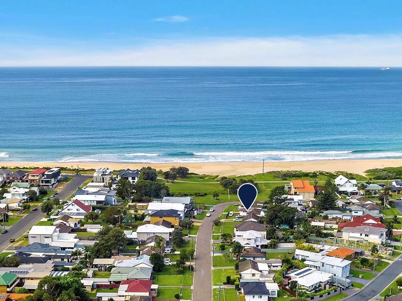17 Lighthorse Drive, Woonona Sold by Laurence Morgan Real Estate - image 2