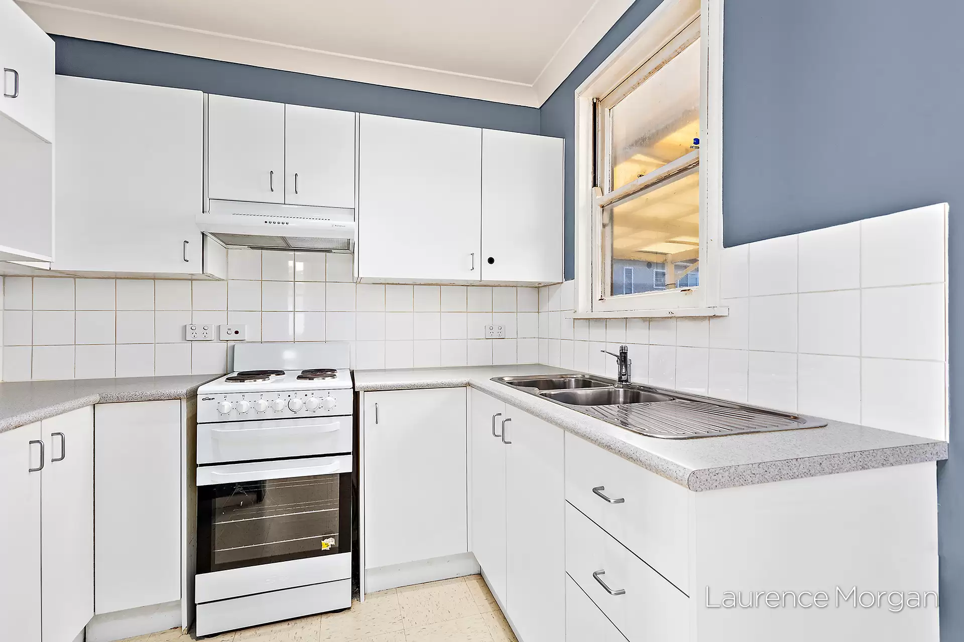 17 Lighthorse Drive, Woonona Sold by Laurence Morgan Real Estate - image 4