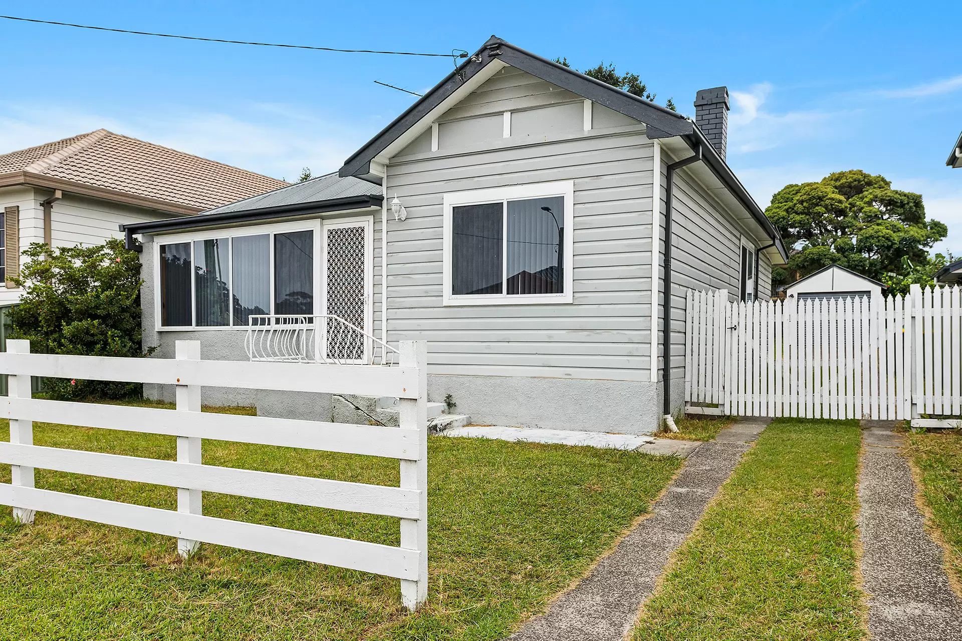 171 Towradgi Road, Towradgi For Sale by Laurence Morgan Real Estate - image 1
