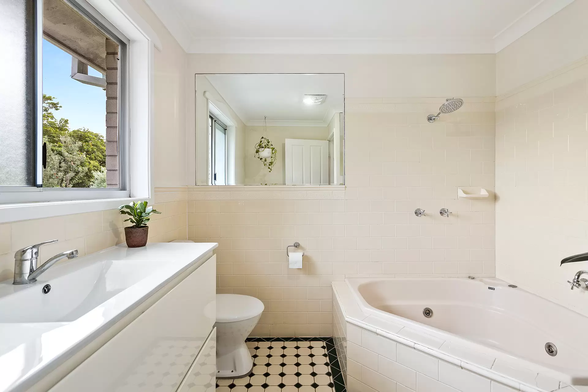 1/39 Franklin Avenue, Bulli Sold by Laurence Morgan Real Estate - image 10