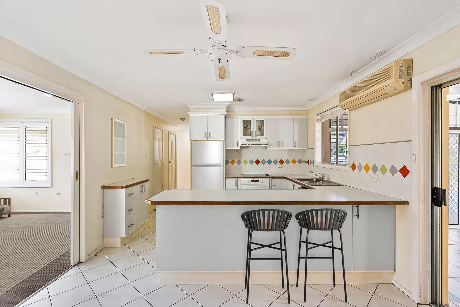 80 Koloona Avenue, Figtree For Sale by Laurence Morgan Real Estate - image 4