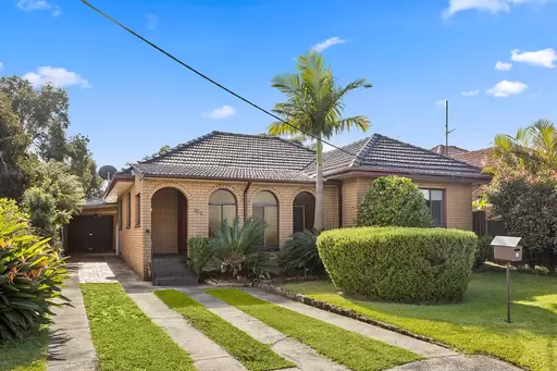 230 Rothery Street, Corrimal For Sale by Laurence Morgan Real Estate