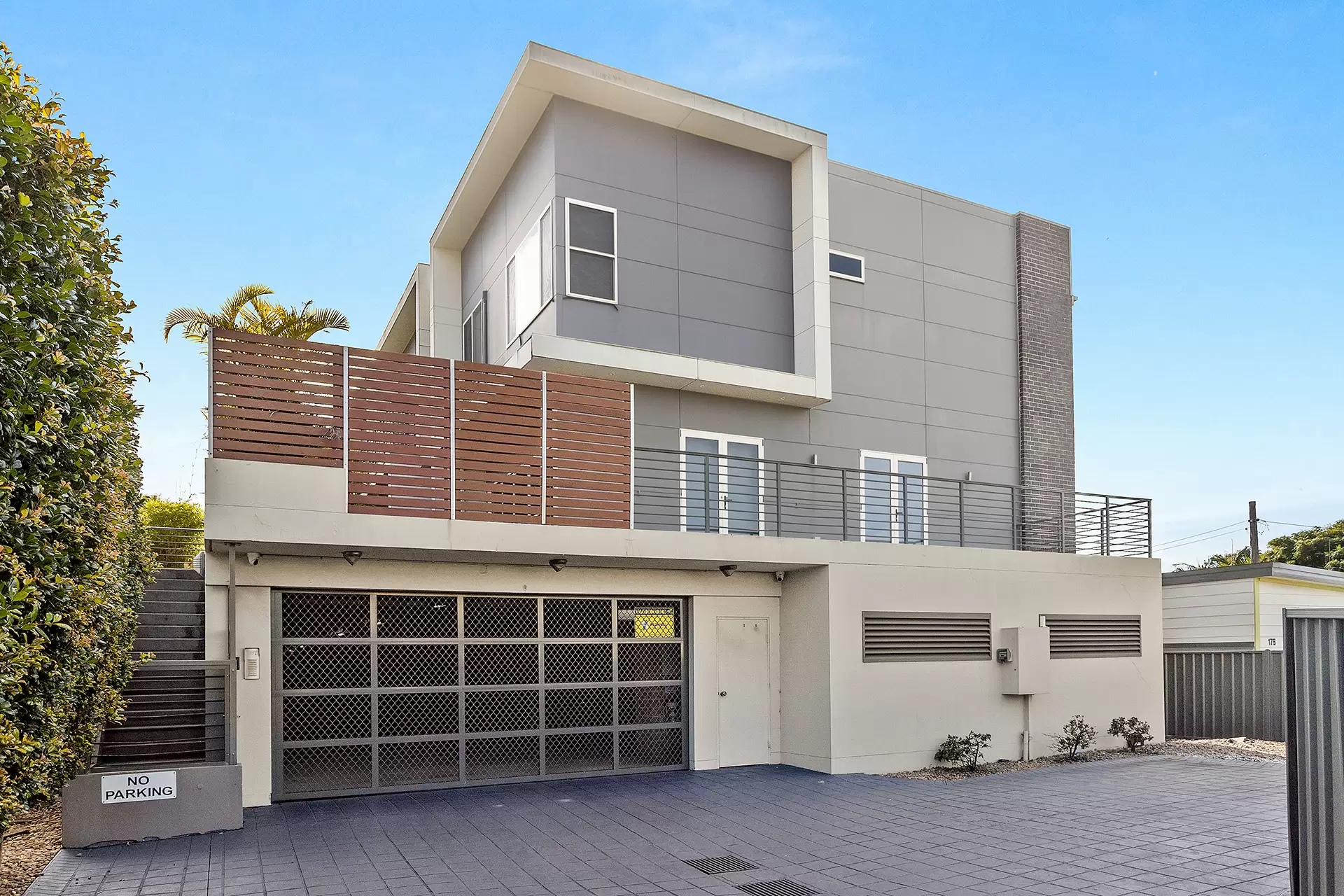 3/15 Daisy Street, Fairy Meadow For Sale by Laurence Morgan Real Estate - image 2