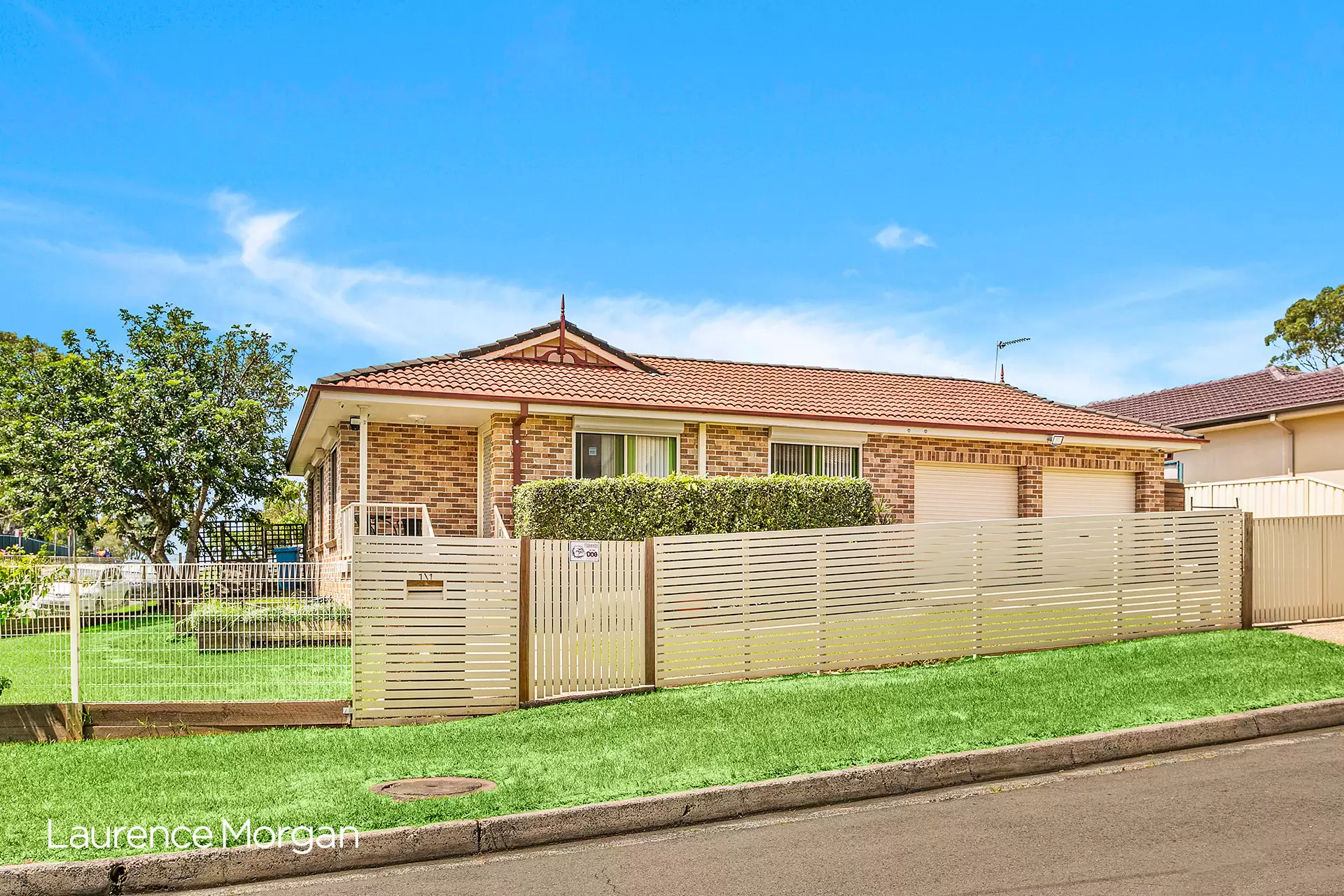 1/1 Stewart Place, Barrack Heights Sold by Laurence Morgan Real Estate - image 1