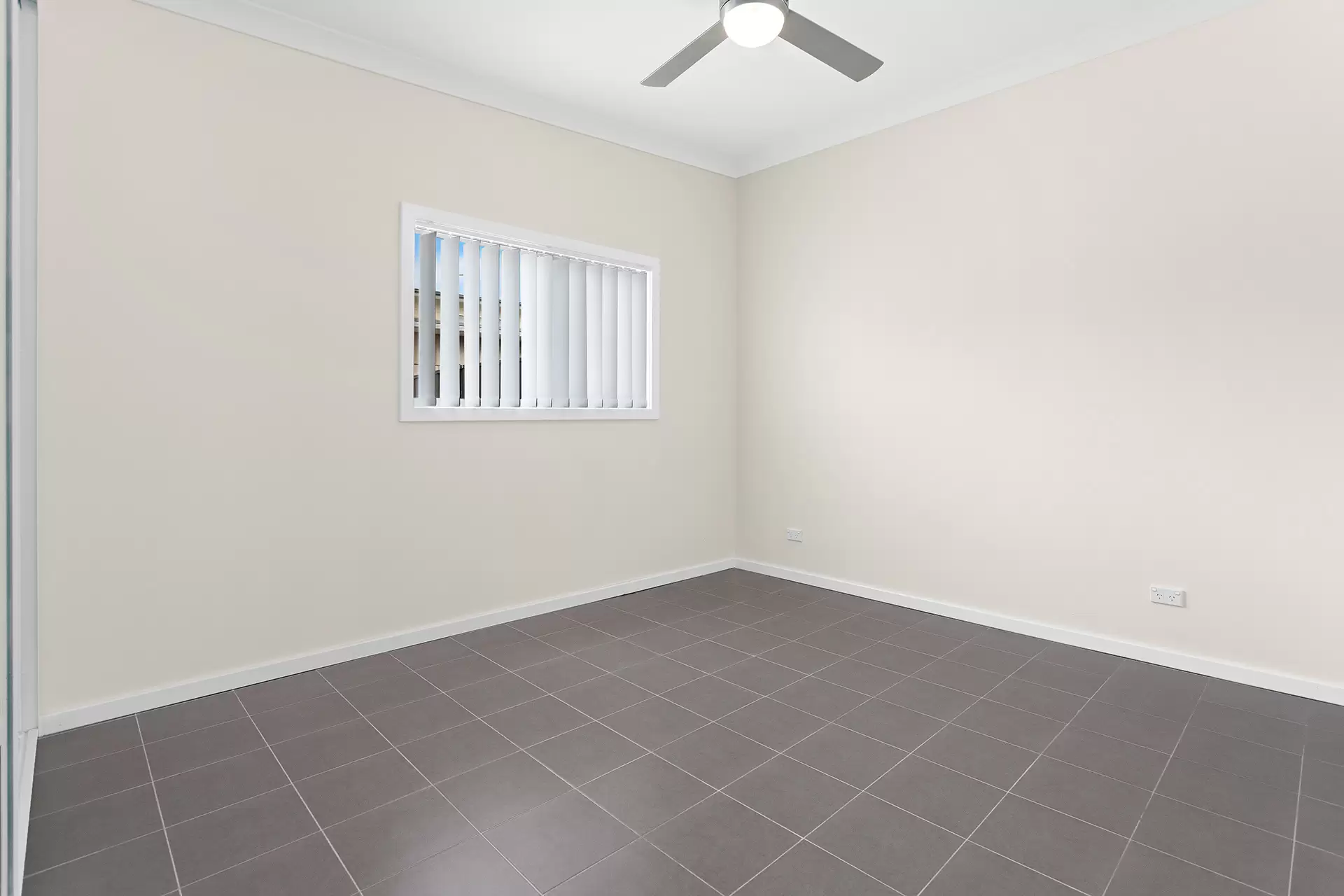 Fairy Meadow Leased by Laurence Morgan Real Estate - image 4