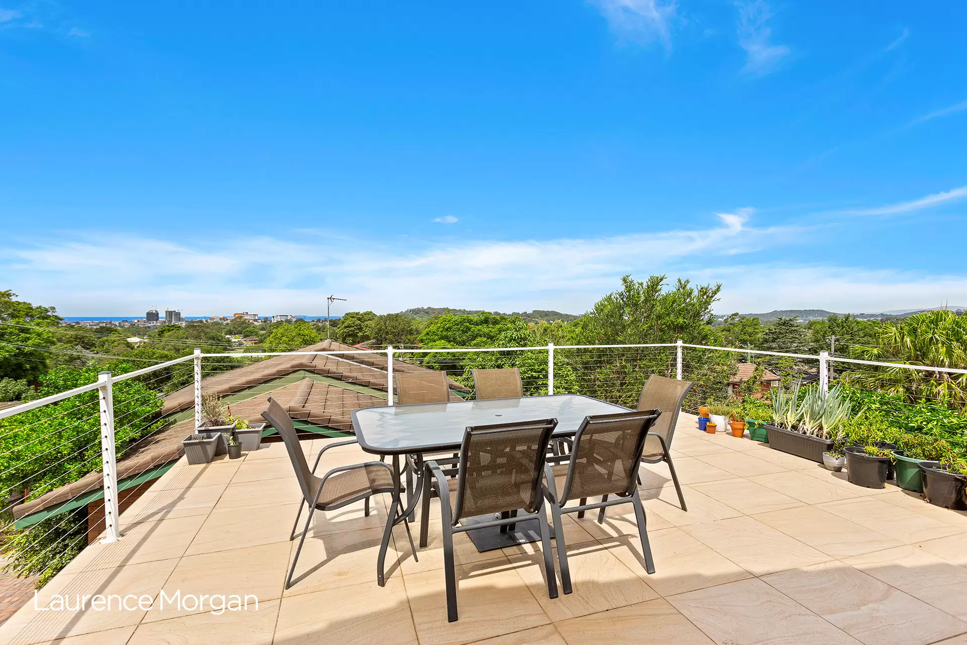 2/22 Spring Street, Mount Keira Sold by Laurence Morgan Real Estate - image 2
