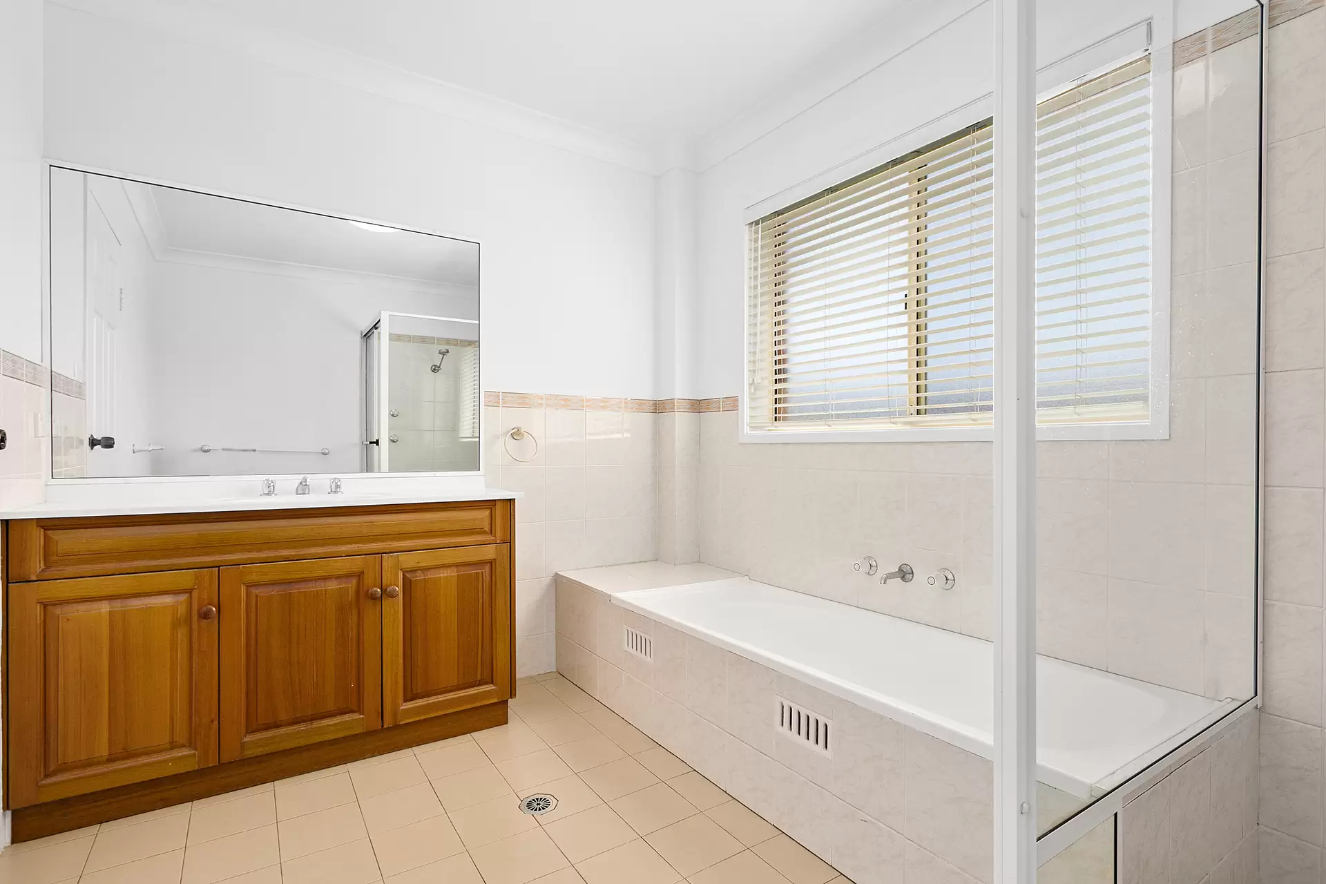 Keiraville Leased by Laurence Morgan Real Estate - image 5
