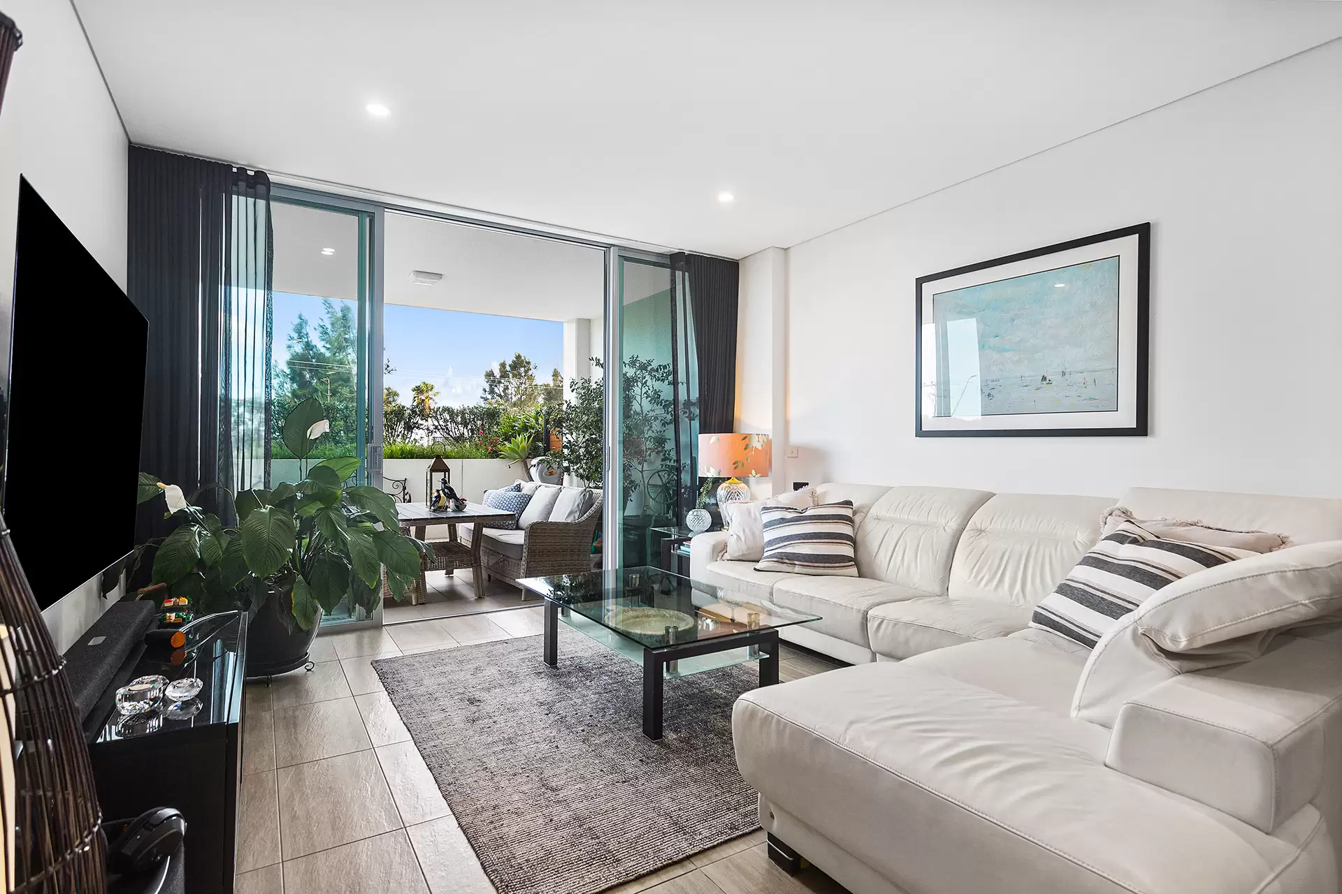 C102/5 Grand Court, Fairy Meadow For Sale by Laurence Morgan Real Estate - image 3