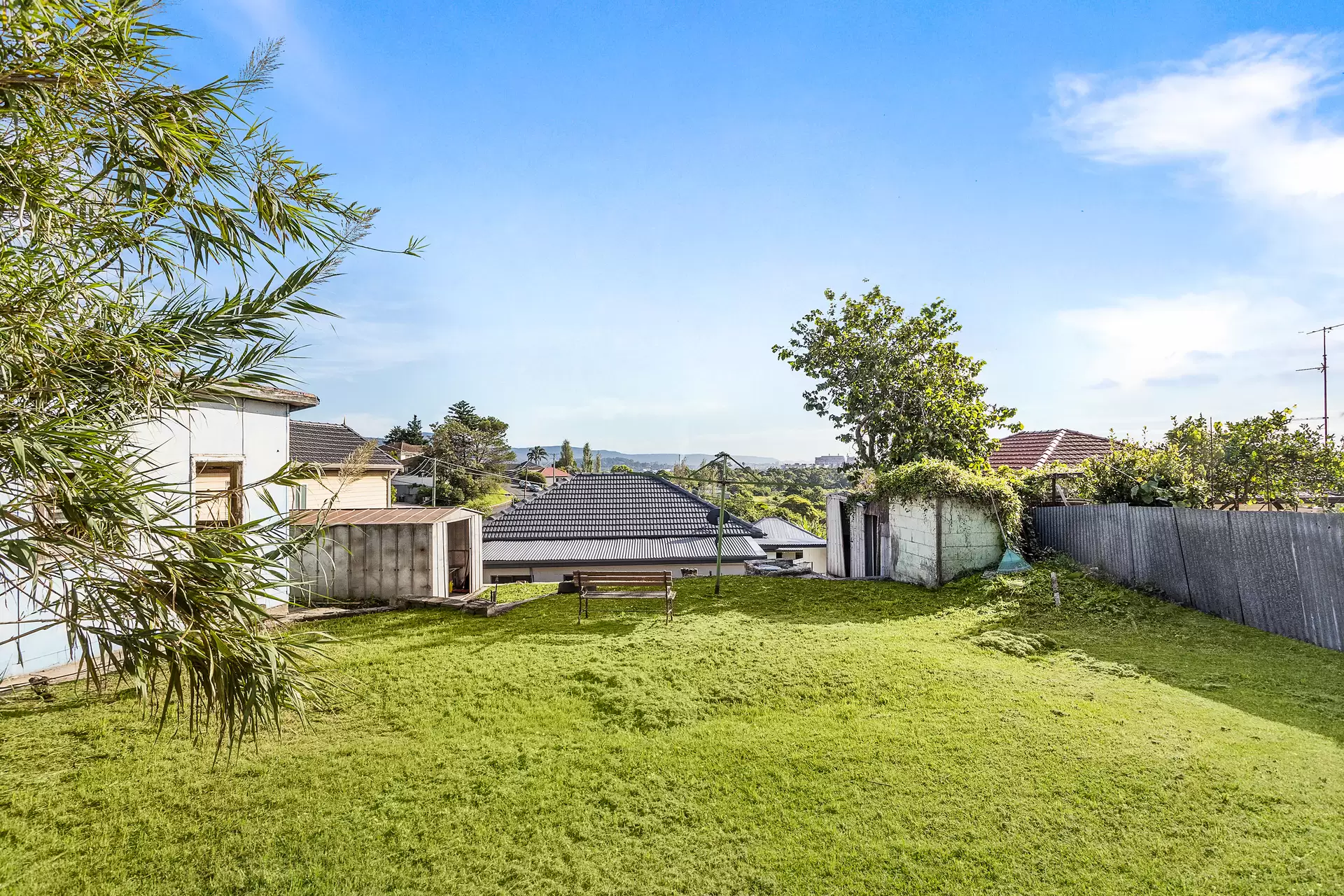 22 Malcolm Avenue, Cringila For Sale by Laurence Morgan Real Estate - image 11