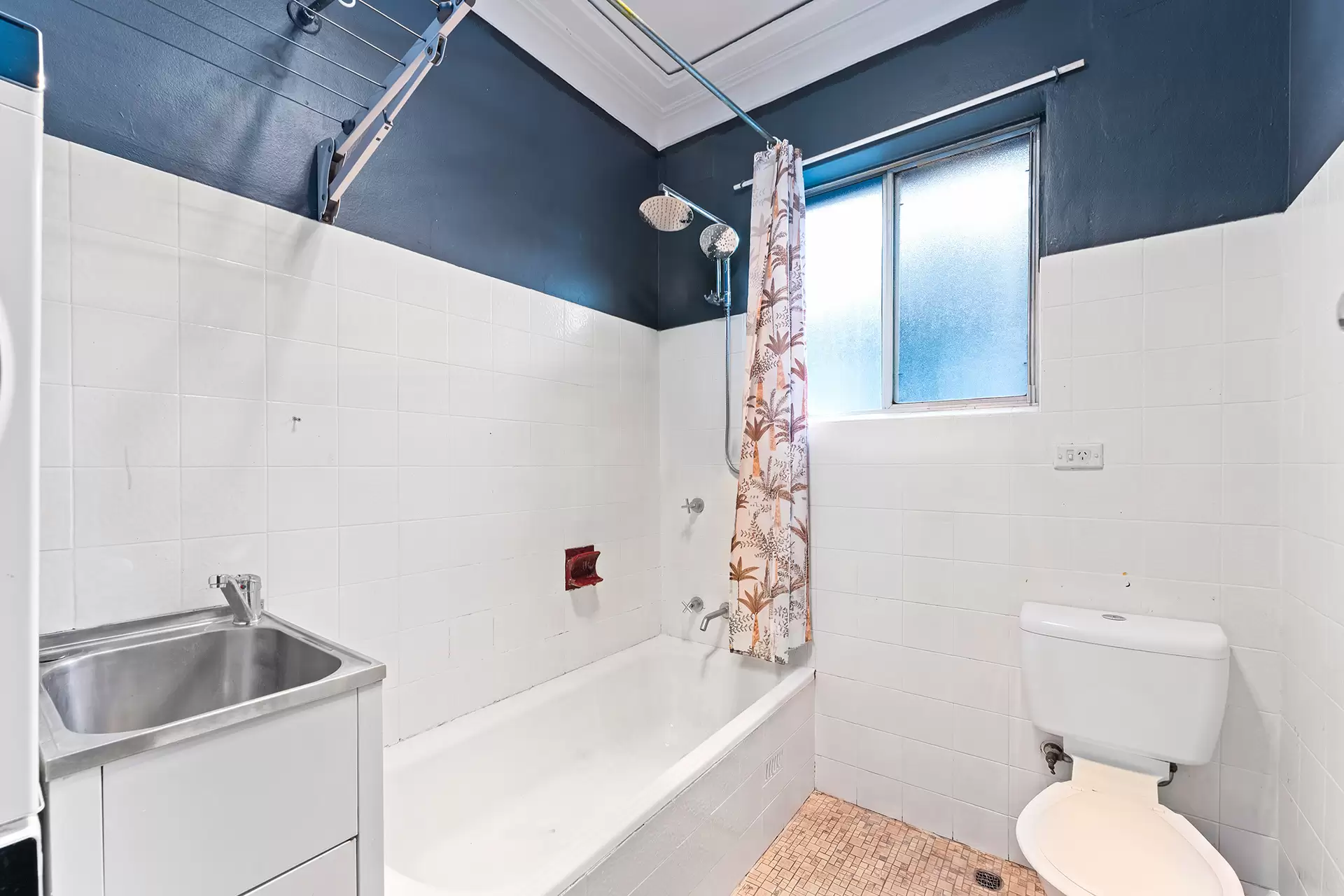 2/31 Thames Street, West Wollongong For Sale by Laurence Morgan Real Estate - image 7