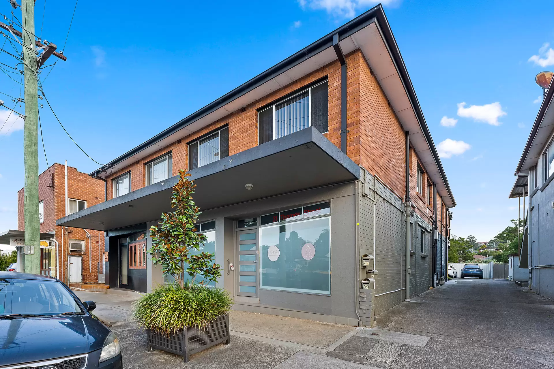 2/31 Thames Street, West Wollongong For Sale by Laurence Morgan Real Estate - image 2