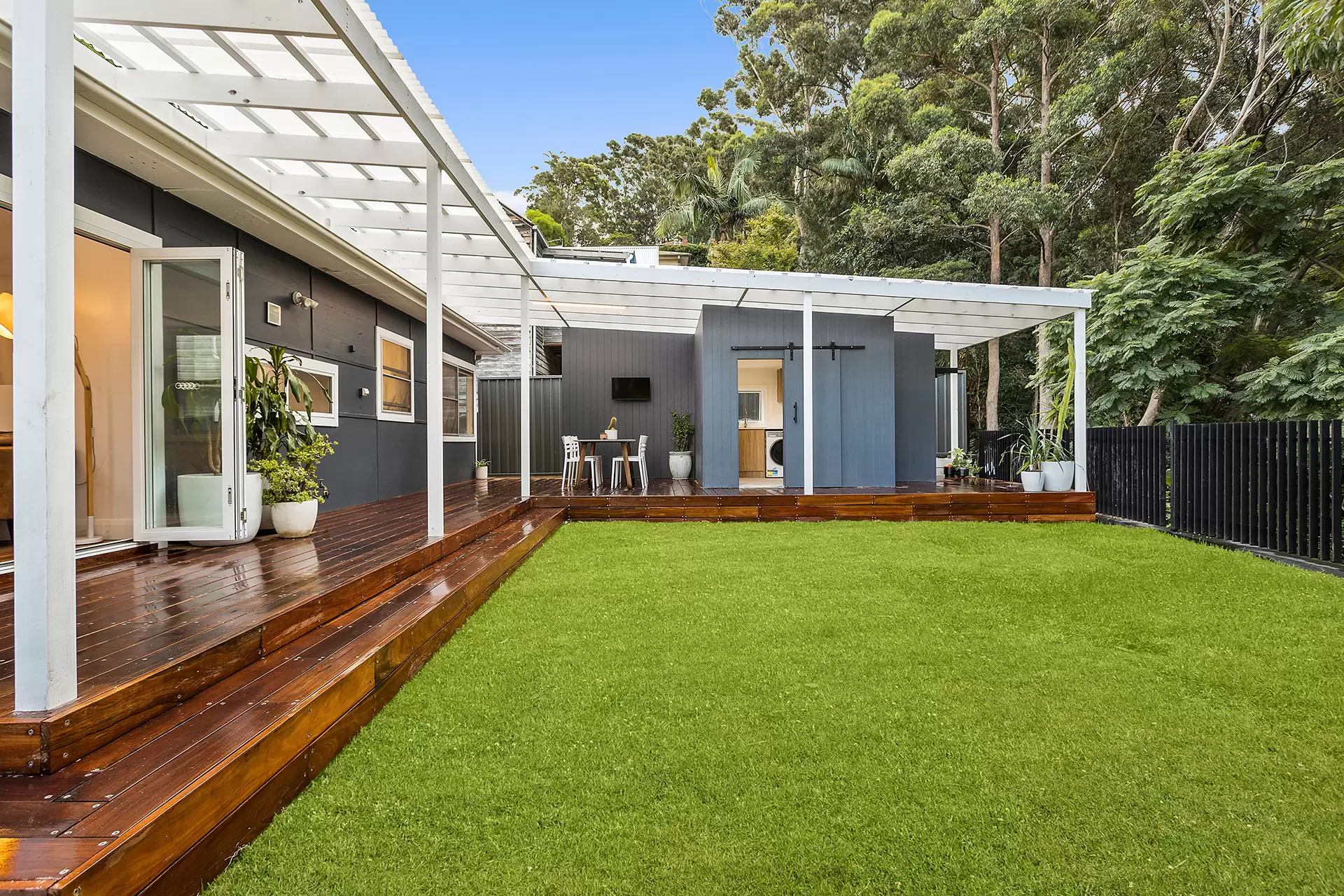 14 Hill Street, Austinmer For Sale by Laurence Morgan Real Estate - image 11