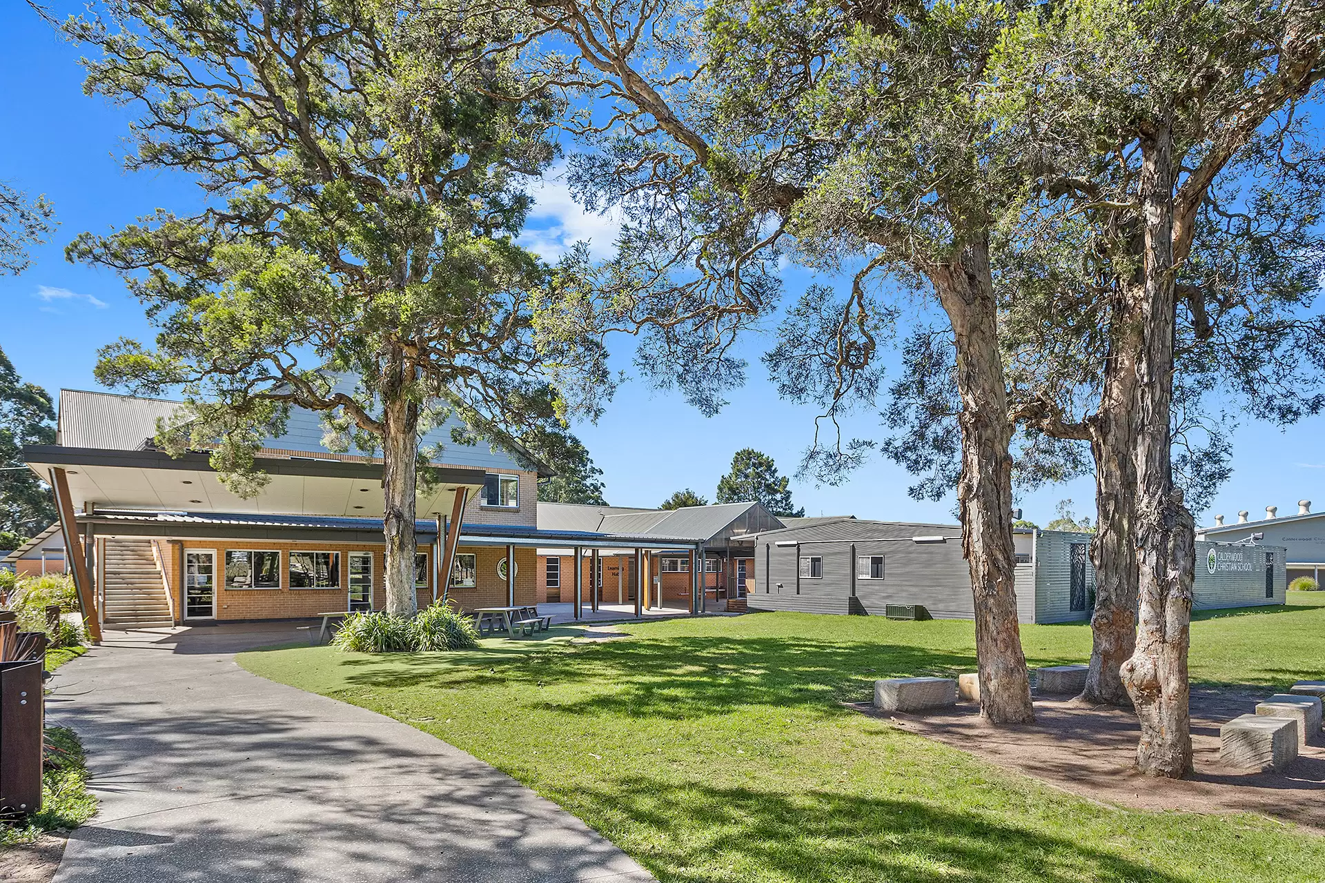 26 Coalminer Drive, Calderwood For Sale by Laurence Morgan Real Estate - image 5