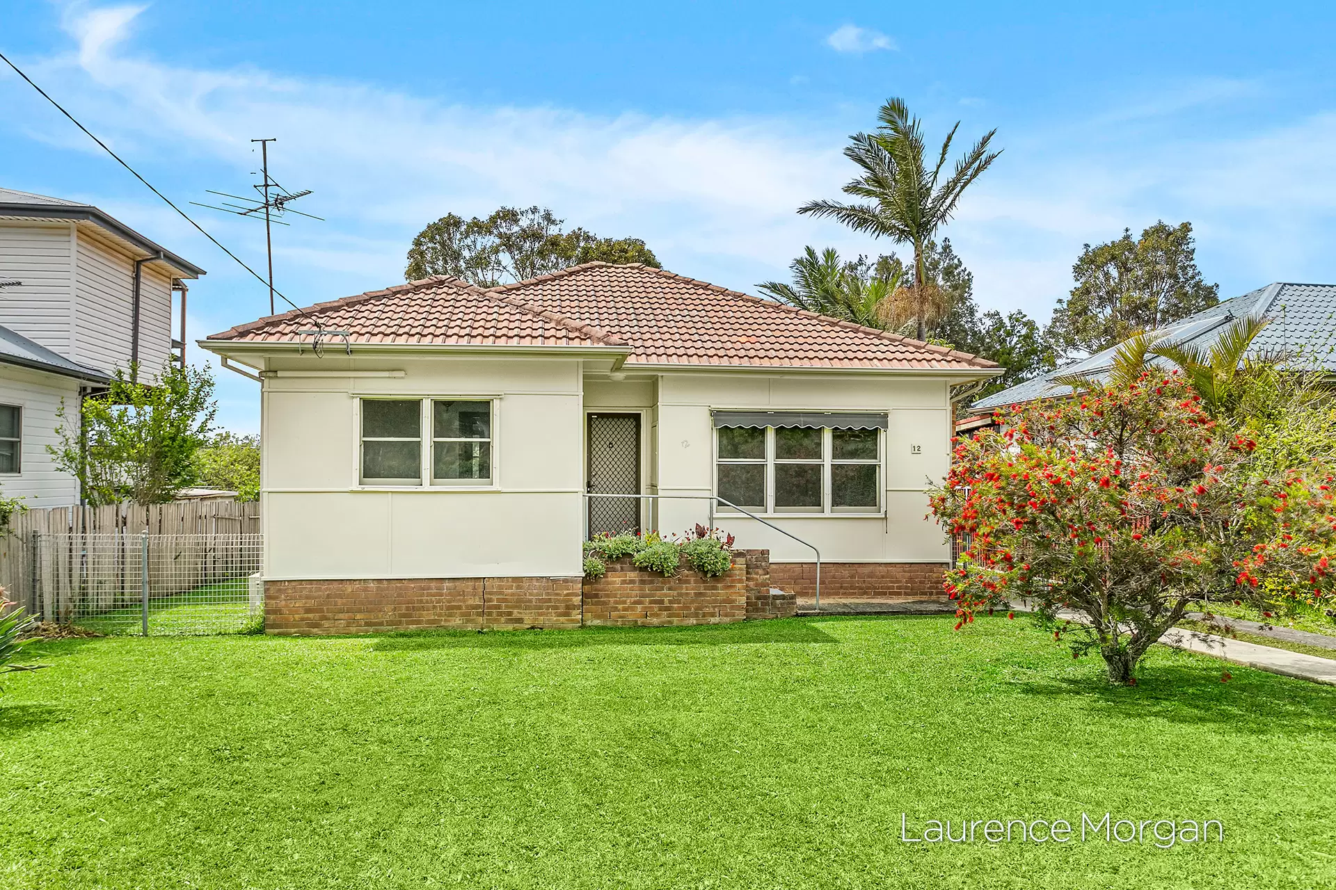 12 Adams Parade, Woonona Sold by Laurence Morgan Real Estate - image 1