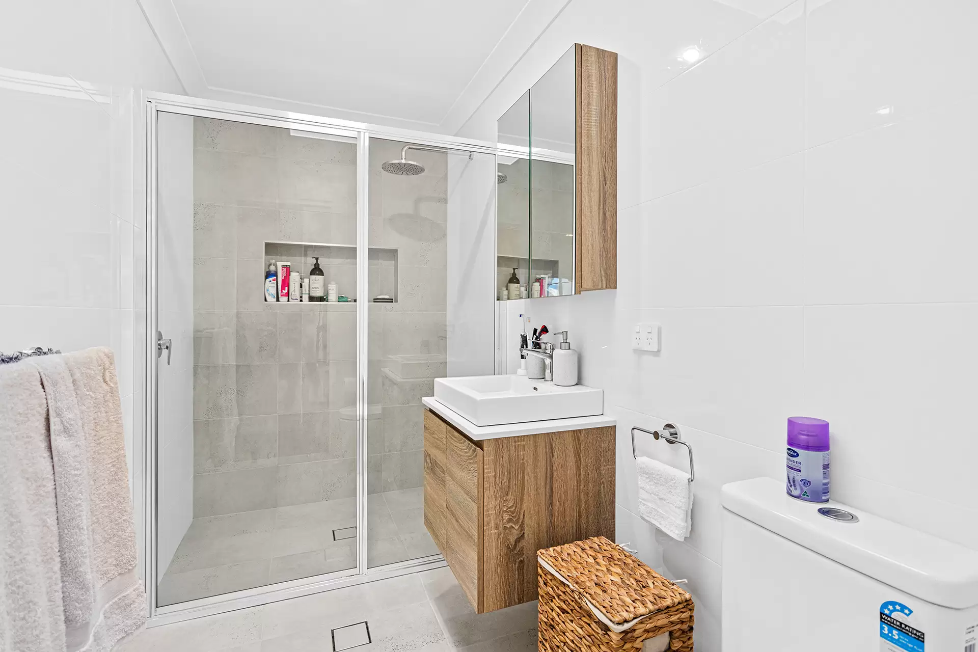 30 & 30a Stewards Drive, Kembla Grange Sold by Laurence Morgan Real Estate - image 12