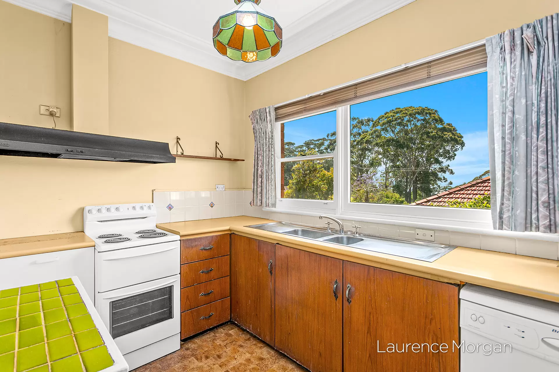 63 Ramah Avenue, Mount Pleasant Sold by Laurence Morgan Real Estate - image 4