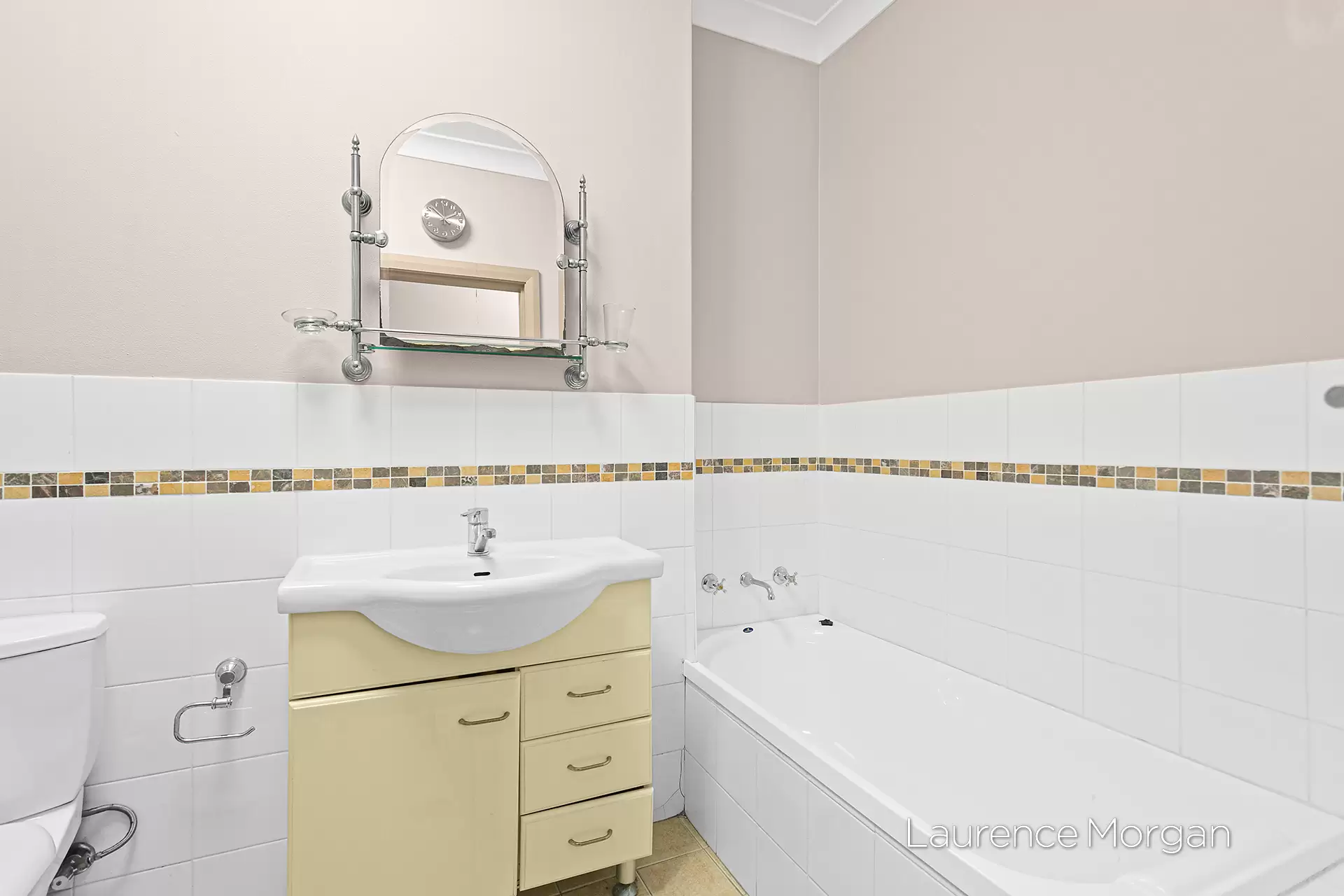 12/4-6 Victoria Street, Wollongong Sold by Laurence Morgan Real Estate - image 6