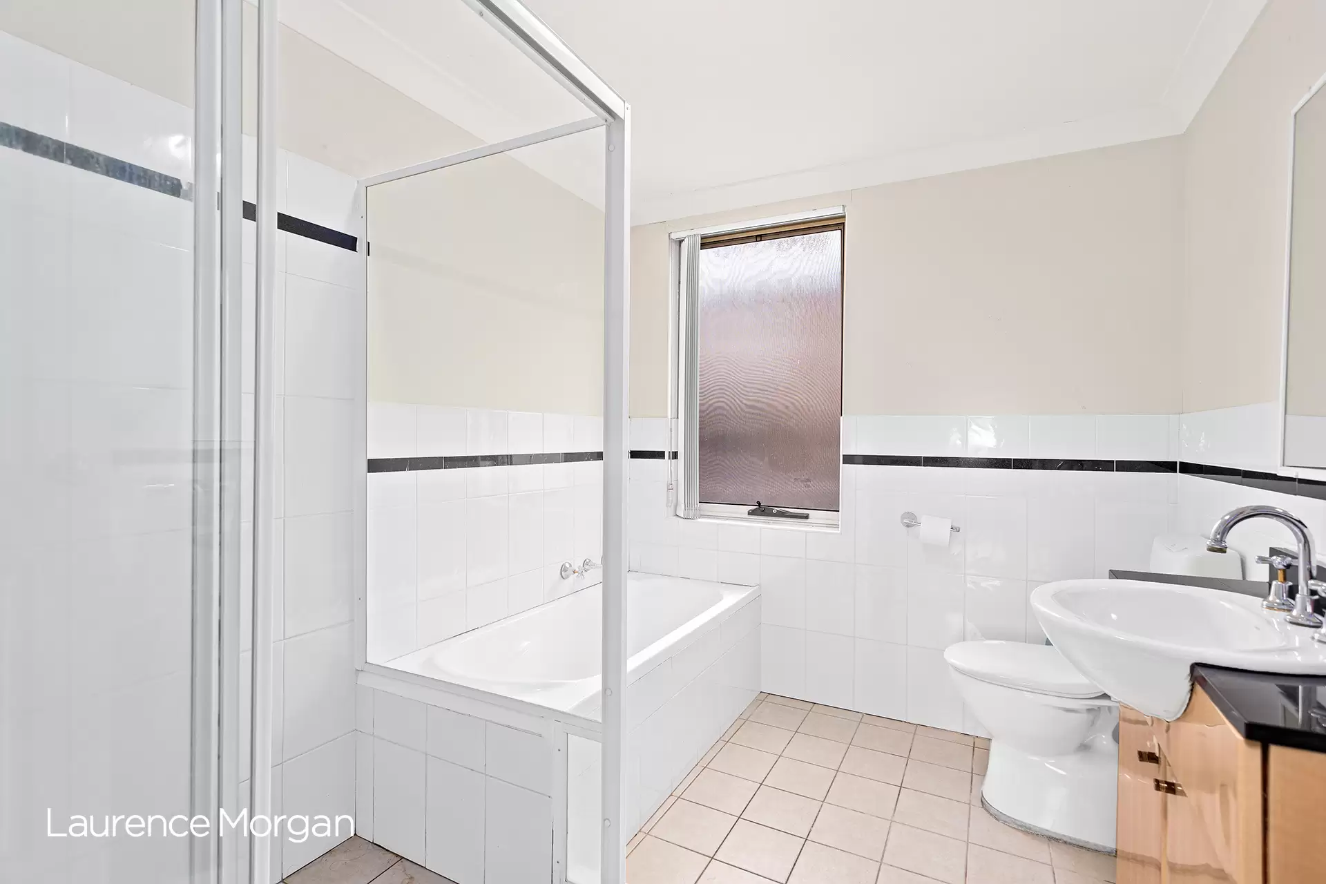 3/43 New Dapto Road, Wollongong Sold by Laurence Morgan Real Estate - image 4
